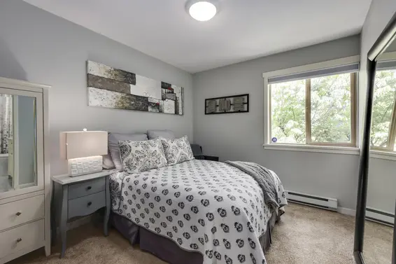 208 East 5th Street, North Vancouver For Sale - image 18