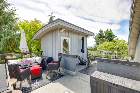 208 East 5th Street, North Vancouver For Sale - image 31
