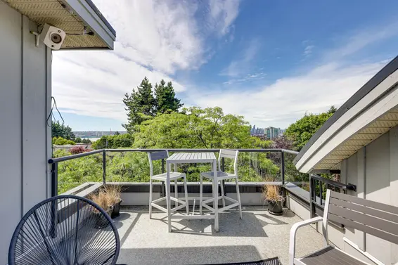 208 East 5th Street, North Vancouver For Sale - image 33