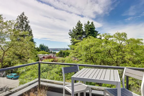 208 East 5th Street, North Vancouver For Sale - image 34
