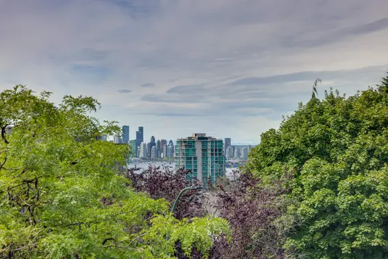 208 East 5th Street, North Vancouver For Sale - image 37