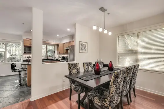 208 East 5th Street, North Vancouver For Sale - image 5