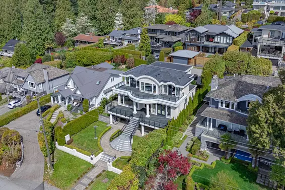 2623 Ottawa Avenue, West Vancouver For Sale - image 35