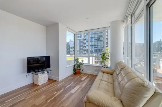 301 1675 Lions Gate Lane, North Vancouver For Sale - image 6