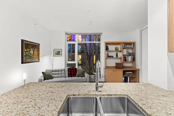 510 135 West 2nd Street, North Vancouver For Sale - image 8