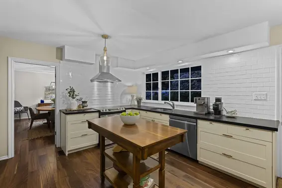 596 Blueridge Avenue, North Vancouver For Sale - image 9