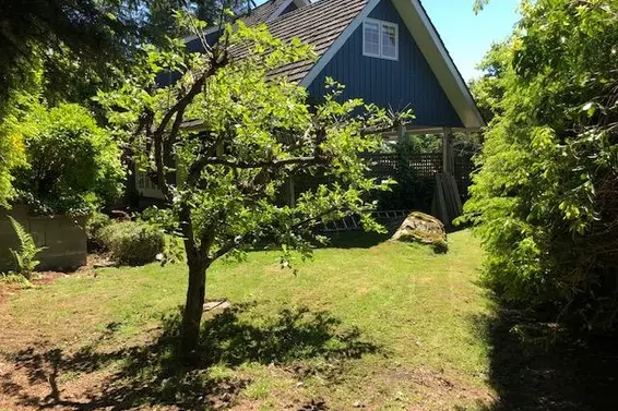 596 Blueridge Avenue, North Vancouver For Sale - image 36