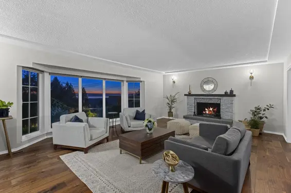 596 Blueridge Avenue, North Vancouver For Sale - image 4