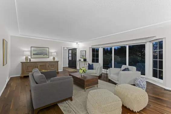 596 Blueridge Avenue, North Vancouver For Sale - image 6