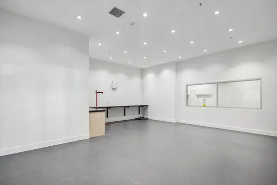 204 711 West 14th Street, North Vancouver For Sale - image 32