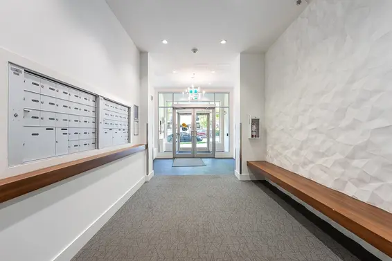 204 711 West 14th Street, North Vancouver For Sale - image 4