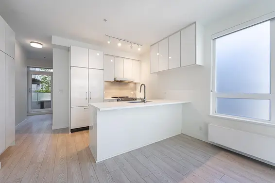 204 711 West 14th Street, North Vancouver For Sale - image 9