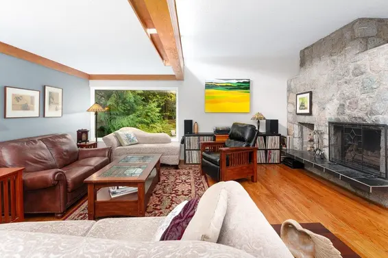 3821 Symonds Road, North Vancouver For Sale - image 13