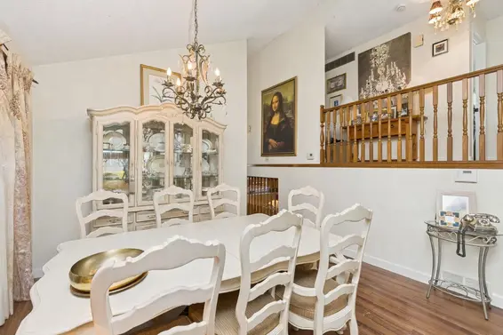 875 Porteau Place, North Vancouver For Sale - image 8