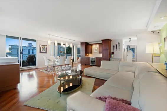 503 2203 Bellevue Avenue, West Vancouver