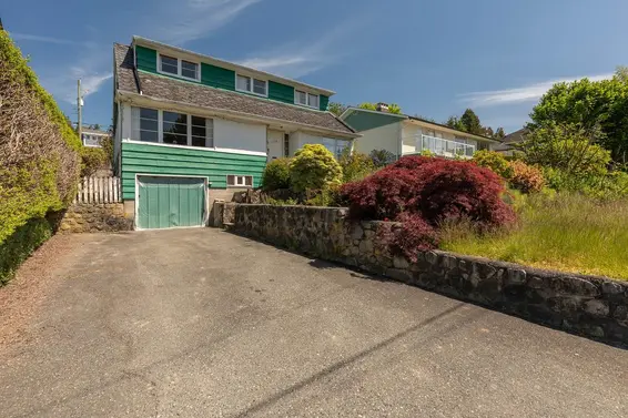 1159 Kings Avenue, West Vancouver For Sale - image 2
