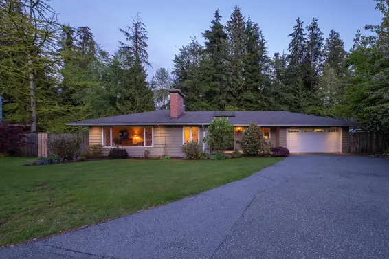 2820 Bushnell Place, North Vancouver