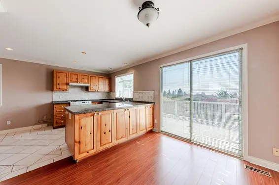 2175 Lawson Avenue, West Vancouver For Sale - image 12