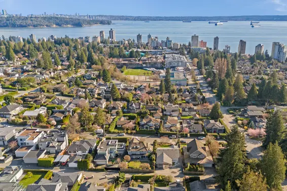 2175 Lawson Avenue, West Vancouver For Sale - image 38