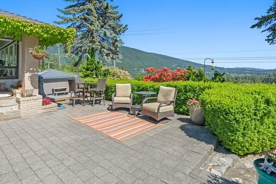68 Bonnymuir Drive, West Vancouver