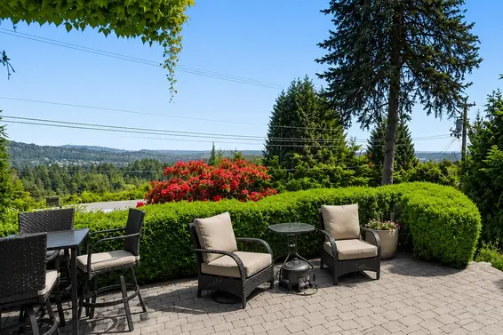 68 Bonnymuir Drive, West Vancouver For Sale - image 5