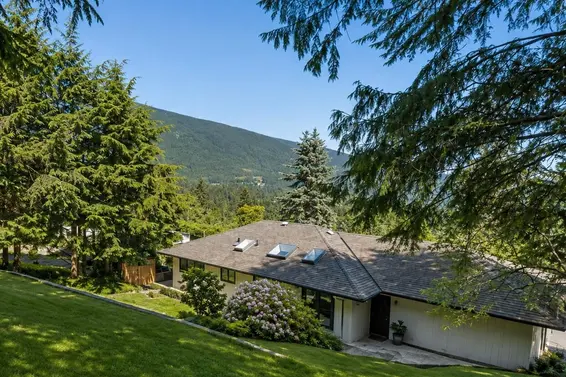 68 Bonnymuir Drive, West Vancouver For Sale - image 7