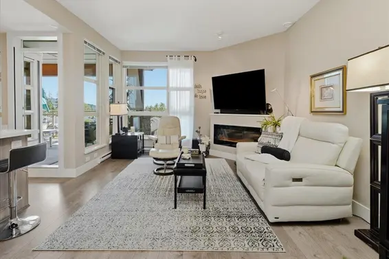 411 3602 Aldercrest Drive, North Vancouver For Sale - image 7