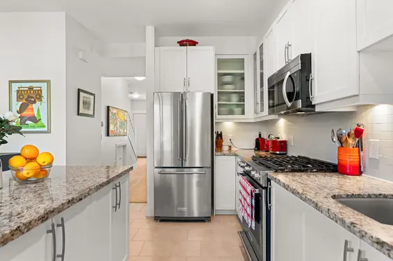 3 307 East 15th Street, North Vancouver For Sale - image 16