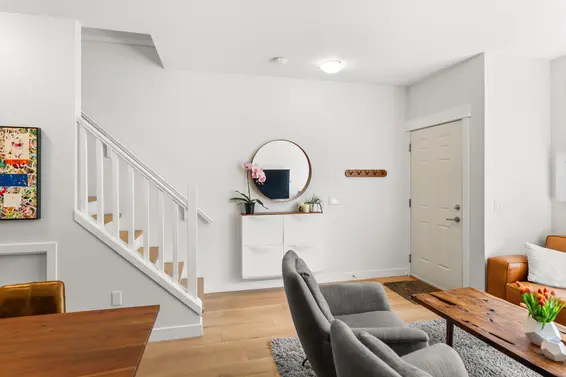 3 307 East 15th Street, North Vancouver For Sale - image 27