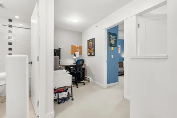 3 307 East 15th Street, North Vancouver For Sale - image 28