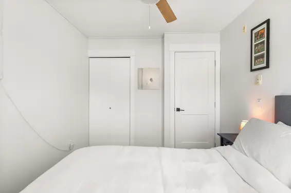 3 307 East 15th Street, North Vancouver For Sale - image 33