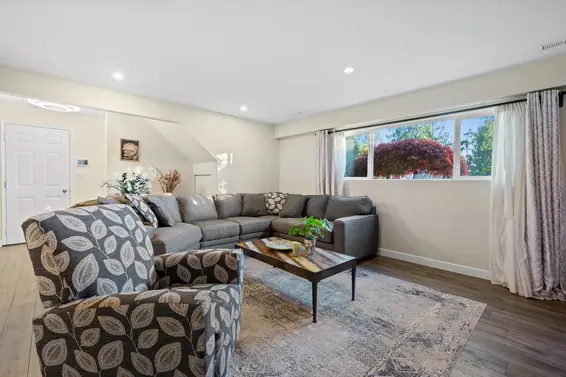 906 Strathaven Drive, North Vancouver For Sale - image 24