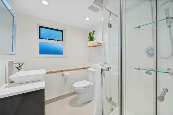 906 Strathaven Drive, North Vancouver For Sale - image 26
