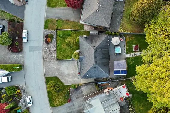 906 Strathaven Drive, North Vancouver For Sale - image 38