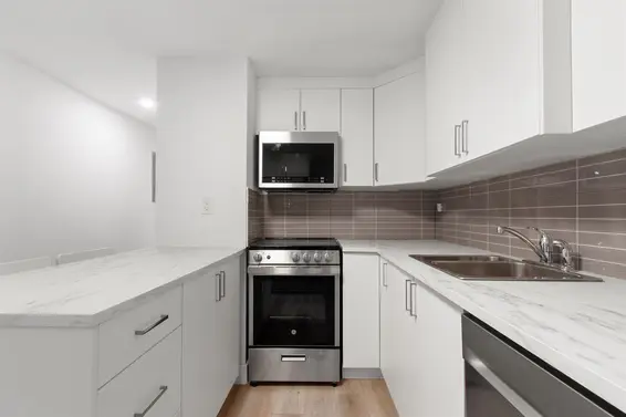 615 East Kings Road, North Vancouver For Sale - image 30