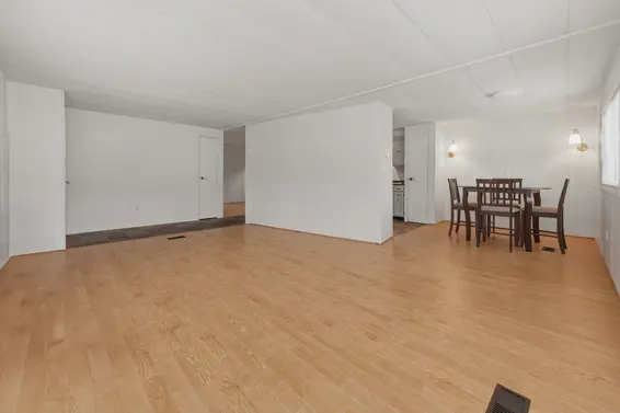 233 Tyee Drive, West Vancouver For Sale - image 7