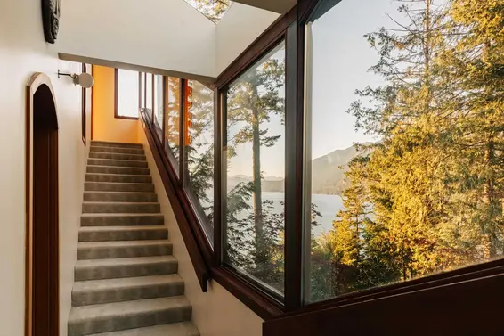 8595 Ansell Place, West Vancouver For Sale - image 30