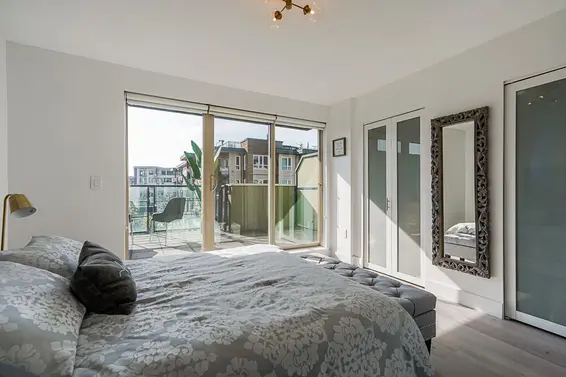 76 728 West 14th Street, North Vancouver For Sale - image 27