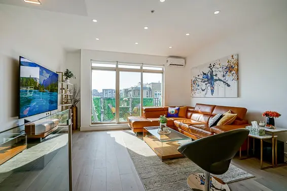 76 728 West 14th Street, North Vancouver For Sale - image 3