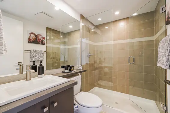 76 728 West 14th Street, North Vancouver For Sale - image 30