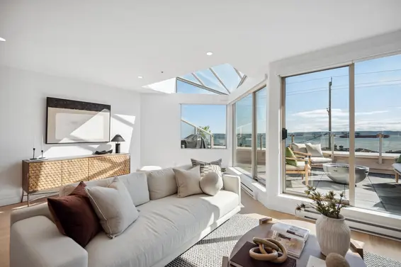 207 2433 Bellevue Avenue, West Vancouver For Sale - image 2