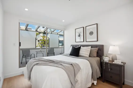 207 2433 Bellevue Avenue, West Vancouver For Sale - image 21