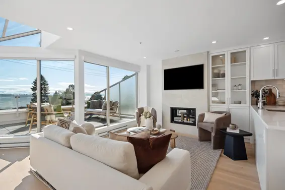 207 2433 Bellevue Avenue, West Vancouver For Sale - image 3