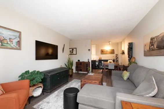 305 1550 Chesterfield Avenue, North Vancouver For Sale - image 11