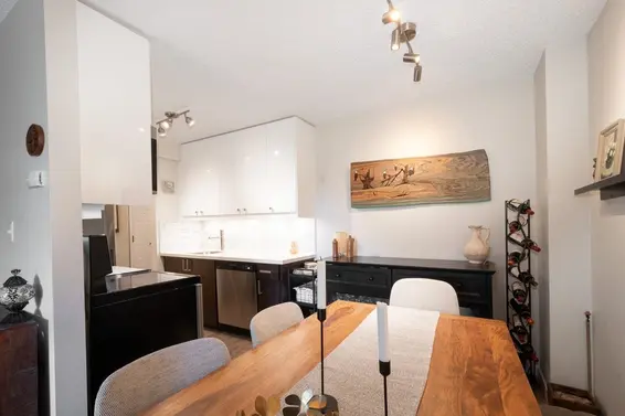 305 1550 Chesterfield Avenue, North Vancouver For Sale - image 16