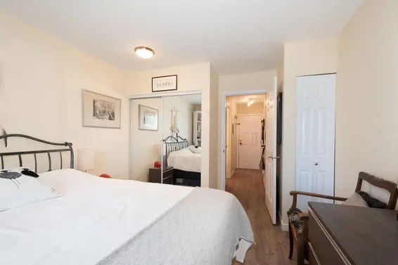 305 1550 Chesterfield Avenue, North Vancouver For Sale - image 24