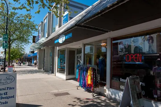 305 1550 Chesterfield Avenue, North Vancouver For Sale - image 30