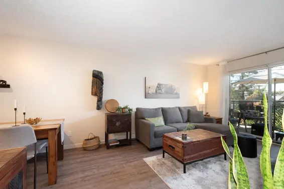 305 1550 Chesterfield Avenue, North Vancouver For Sale - image 8