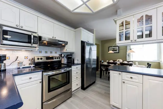 895 East 12th Street, North Vancouver For Sale - image 10