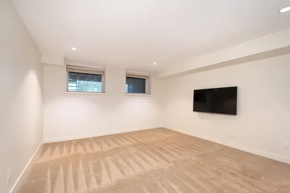 338 North Dollarton Highway, North Vancouver For Sale - image 37